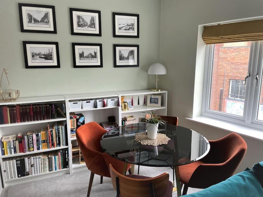The Flat On Humber Street Daire Kingston upon Hull Dış mekan fotoğraf